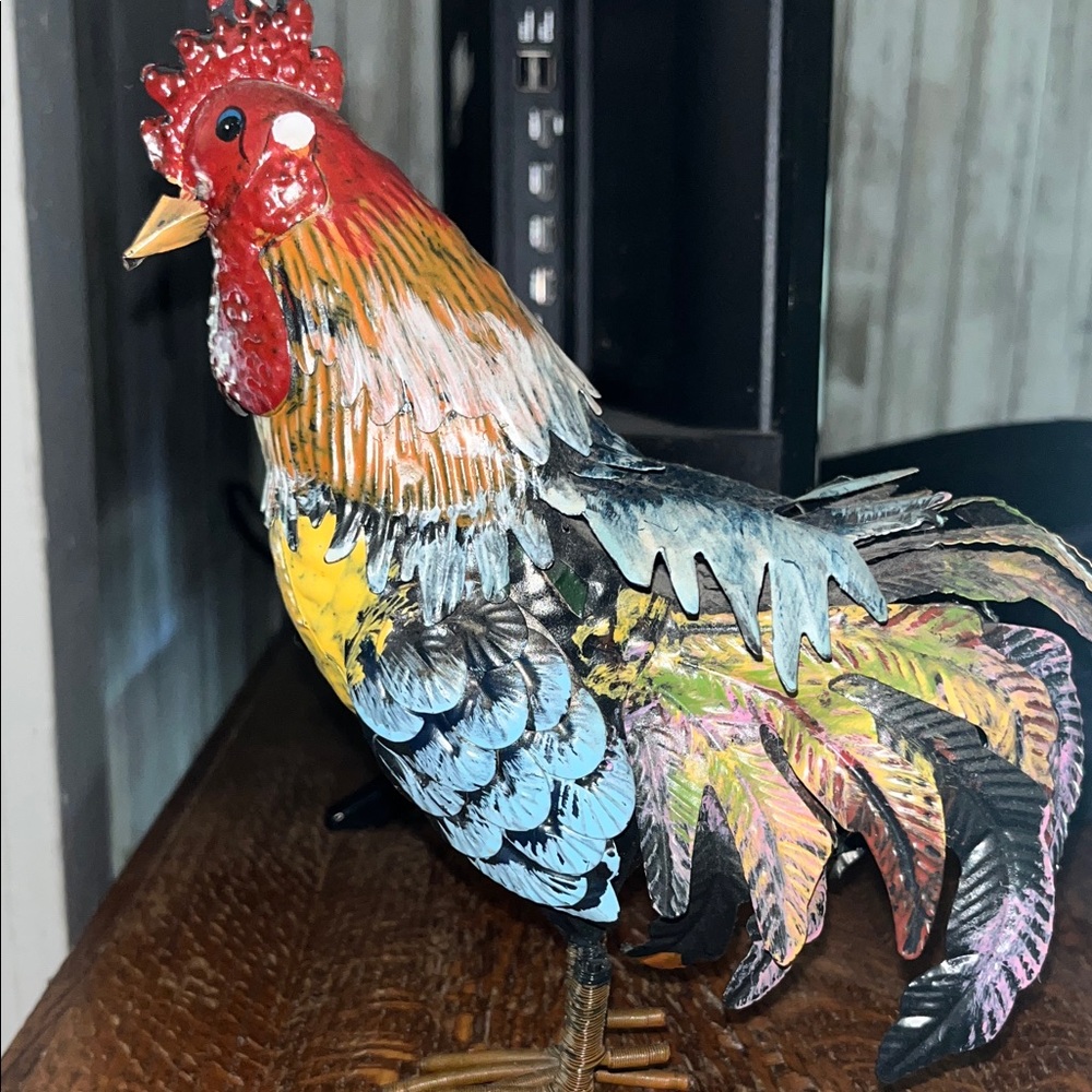 Rustic Chicken Lot - Picture 4 of 13